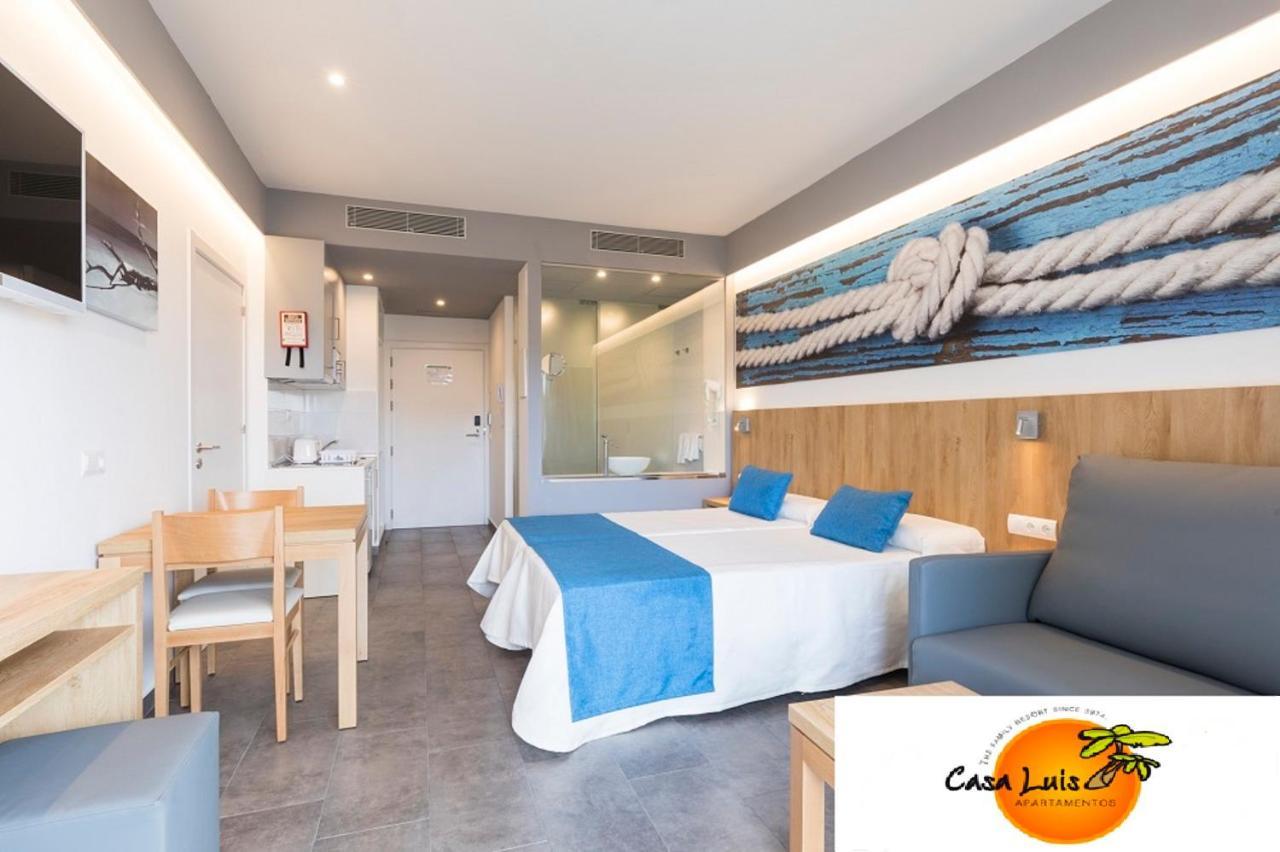 Casa Luis Apartments Santa Eularia des Riu Bagian luar foto